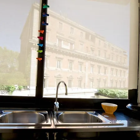 Trastevere Charming Penthouse *
